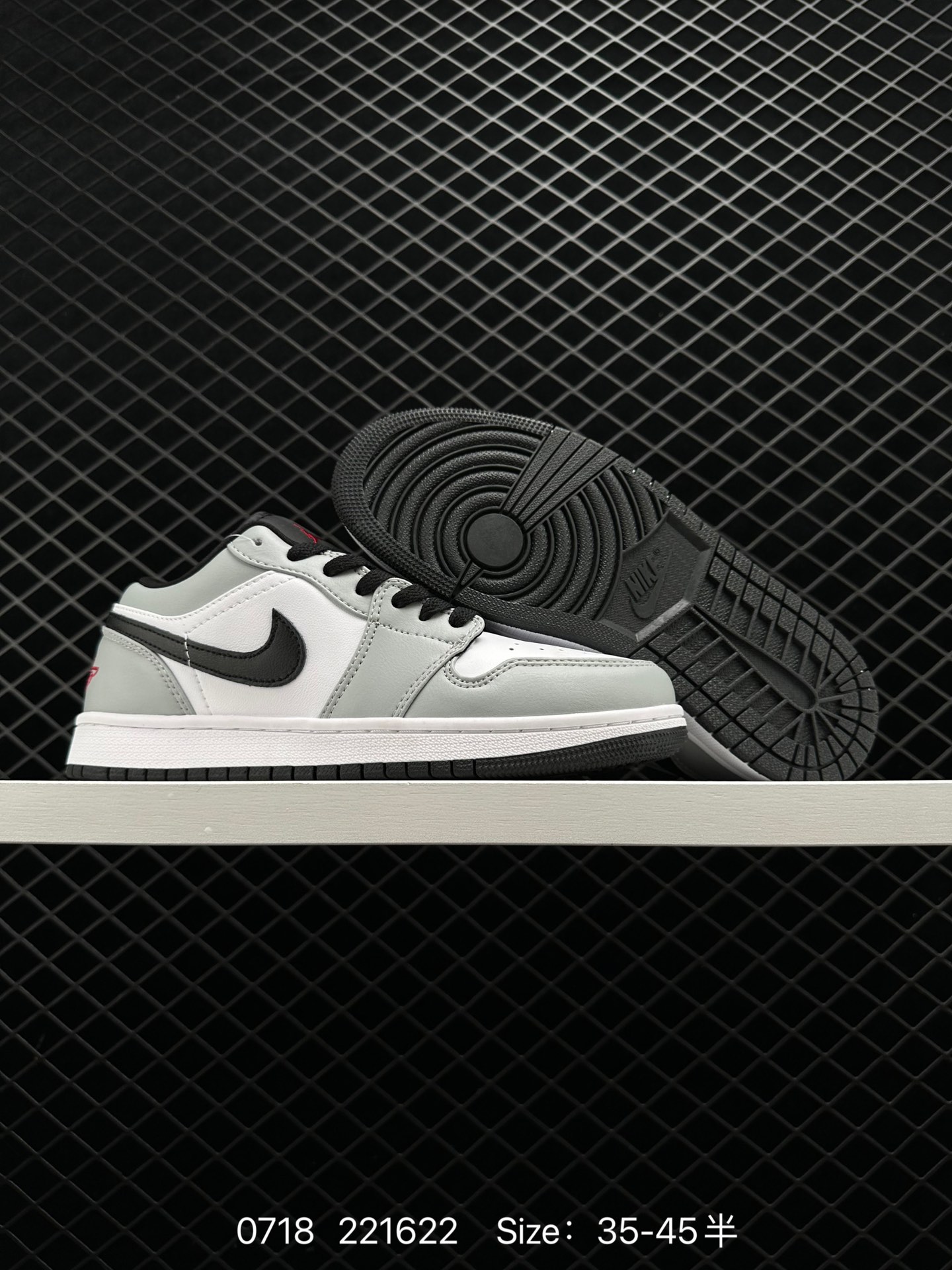 Nike Air Jordan 1 Low AJ1